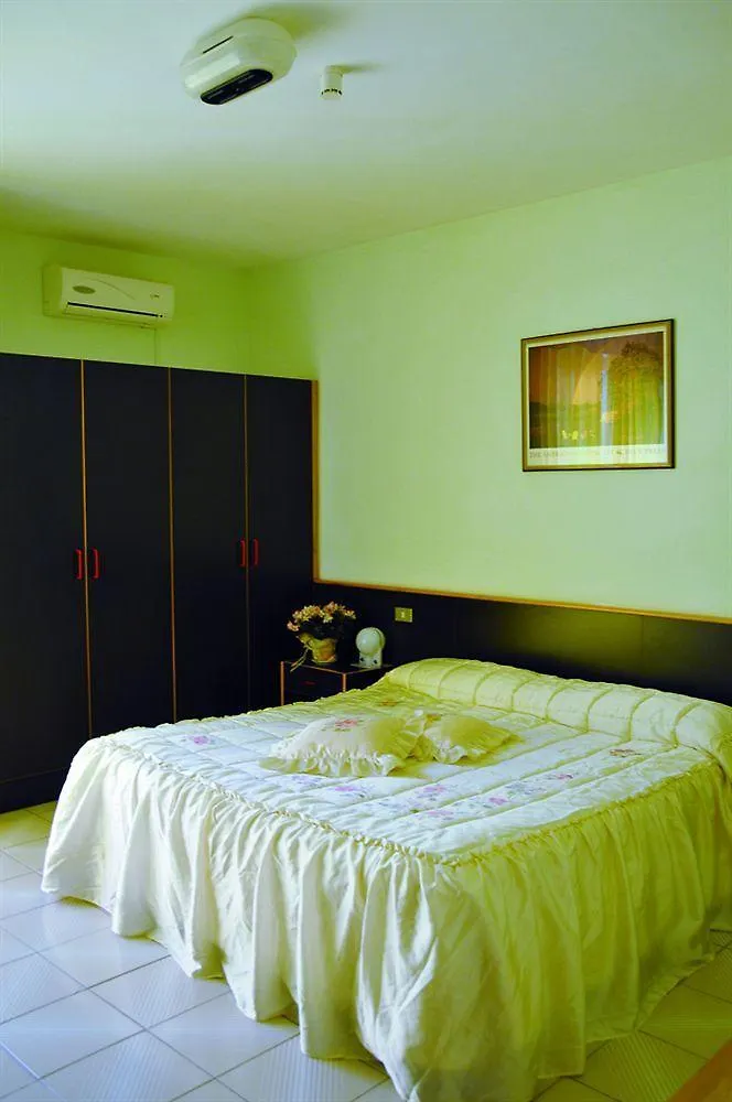 Hotel Primavera Barberino di Val dʼElsa 3*,